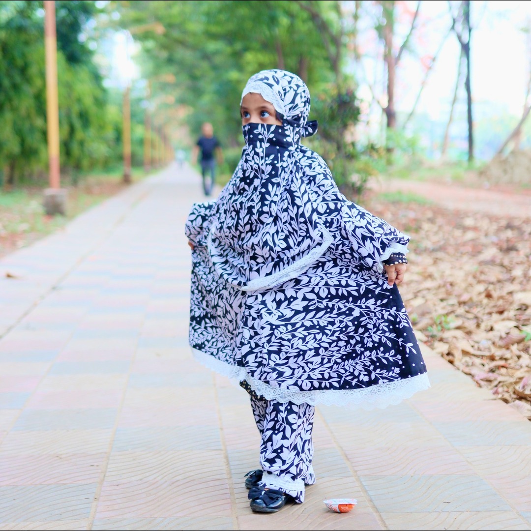 Lilen Master Kids Khimar set for 1 or 2